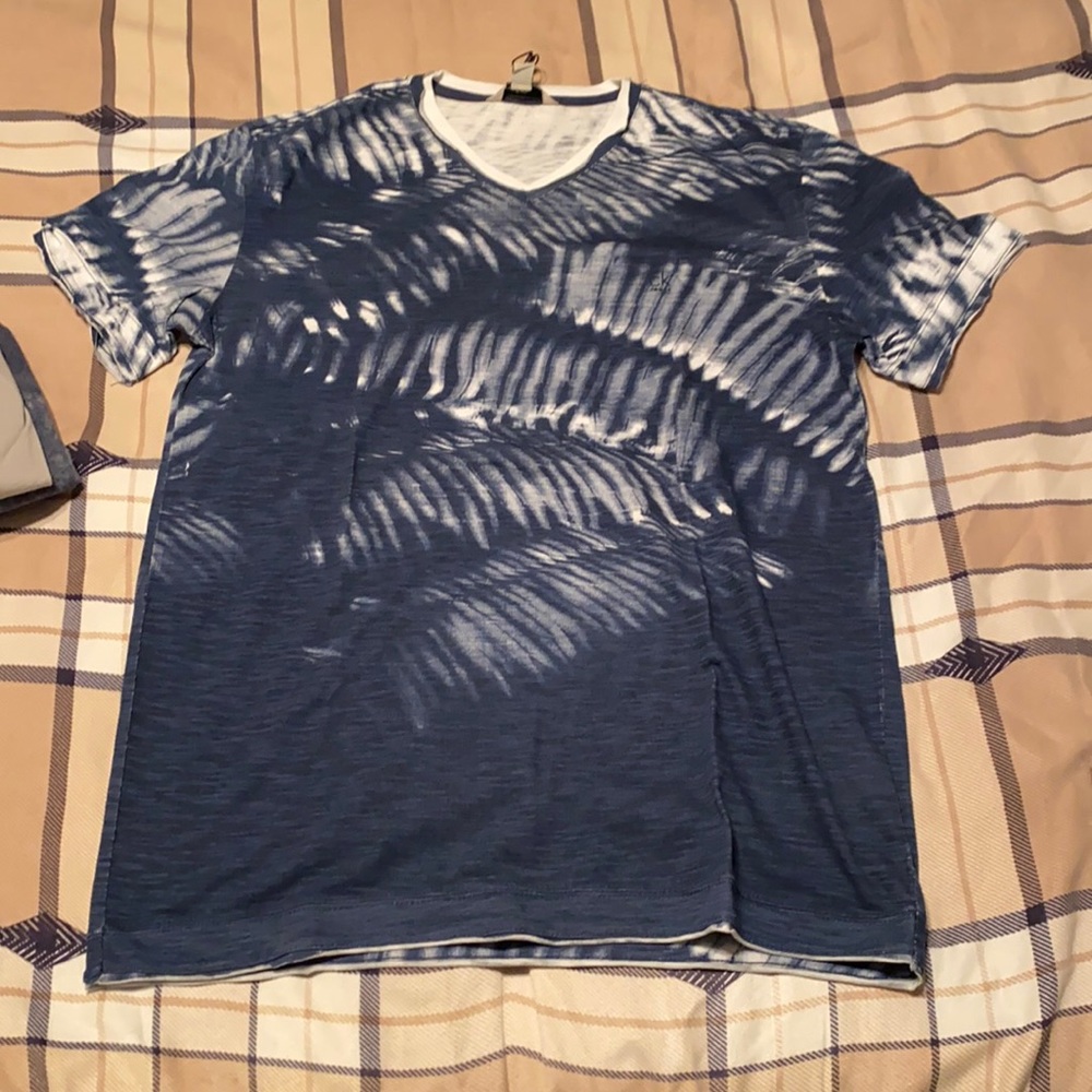 Men’s Calvin Klein v neck shirt